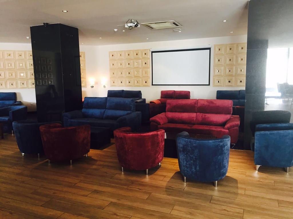 Fortina Spa Resort スリーマ エクステリア 写真 The screening room at the National Centre for Early Music