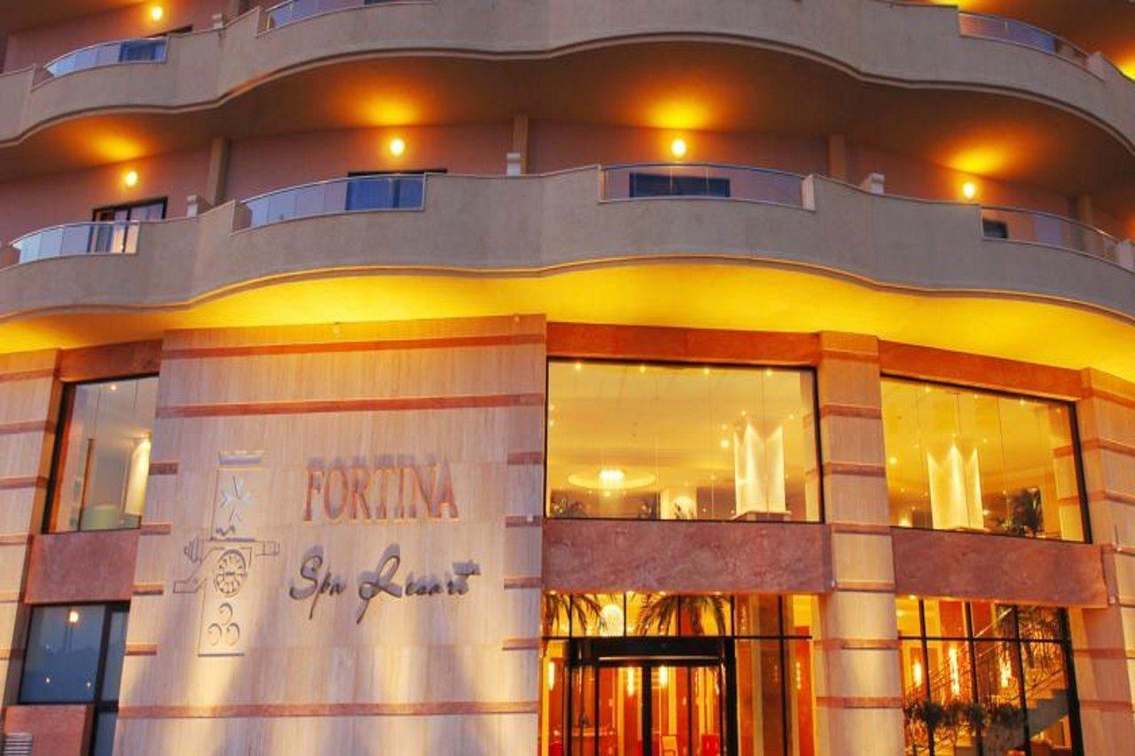 Fortina Spa Resort スリーマ エクステリア 写真 The hotel's entrance